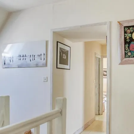Maison Charmante A Avec Jardin Et Vue Mer. Regnéville-sur-Mer