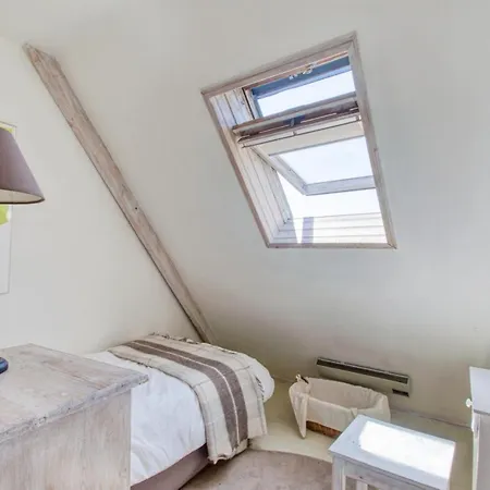 Maison Charmante A Avec Jardin Et Vue Mer. Dom wakacyjny *