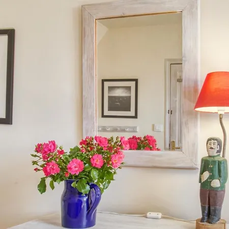 Maison De Regneville: Seaside With Garden And Wi-fi